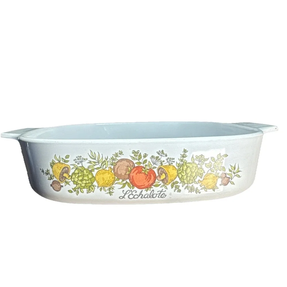 Vintage backstamp CorningWare Spice o Life L'Echalote A-8-B Casserole Dish w/Lid